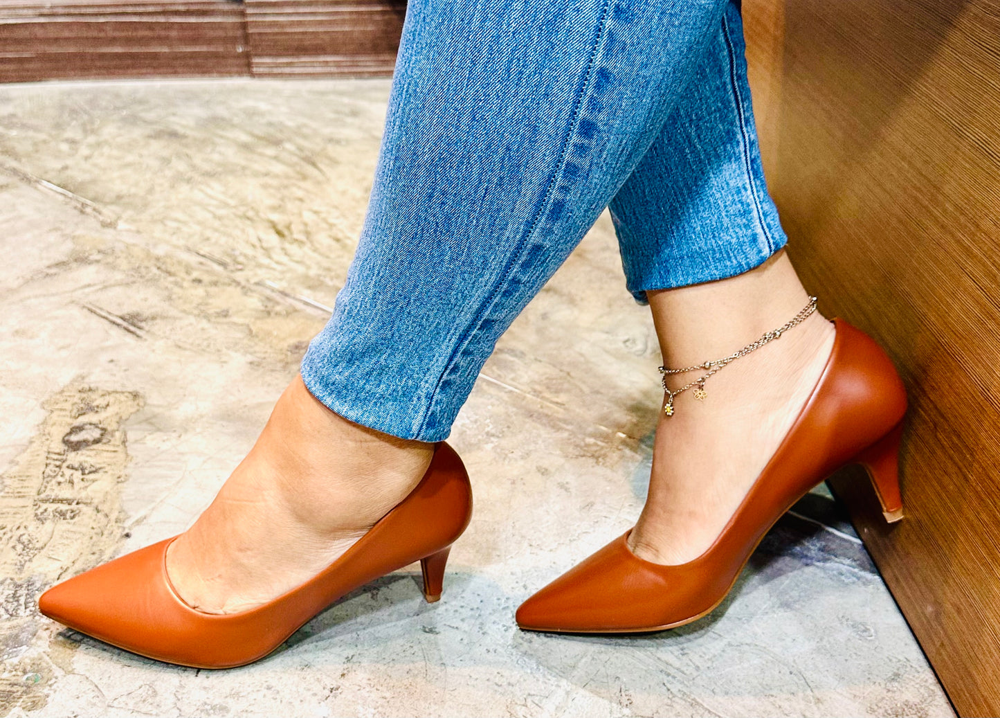 Tacon Bajo Zapato Para Dama Inglese Stella Camel 3Z79245-1